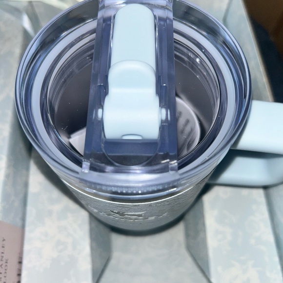 Stanley x LoveShackFancy 20oz Toile Alpine Blue Tumbler - Picture 3 of 6